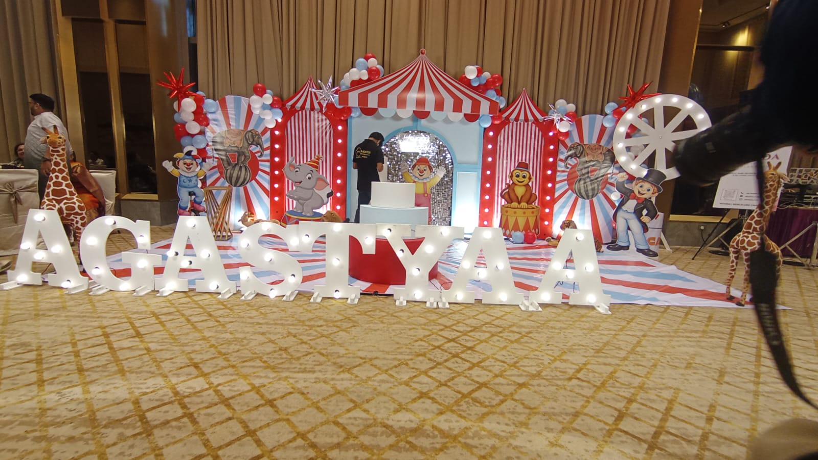 Balloon Decoration Setup